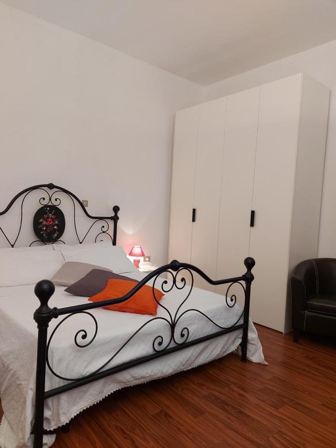 Appartamento In Pieno Centro Pescara Exterior foto